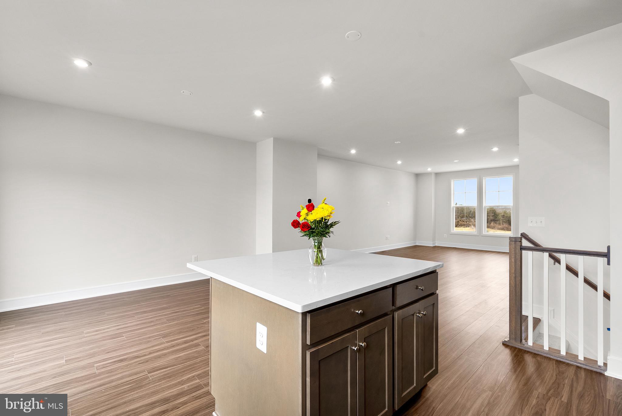 103 CHECKERSPOT WAY