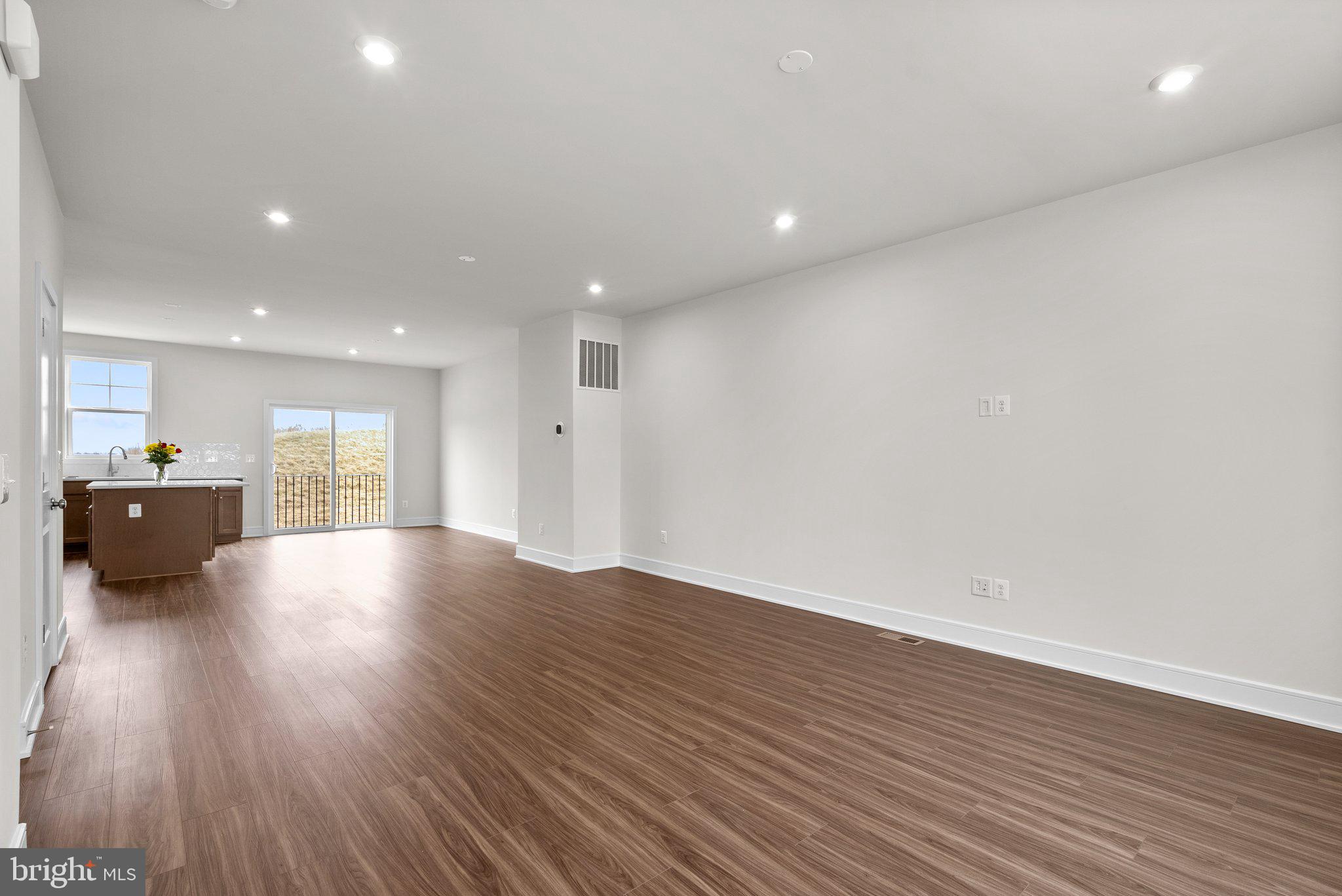 103 CHECKERSPOT WAY