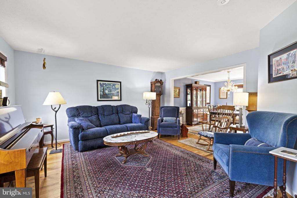 141 CASPIAN DRIVE