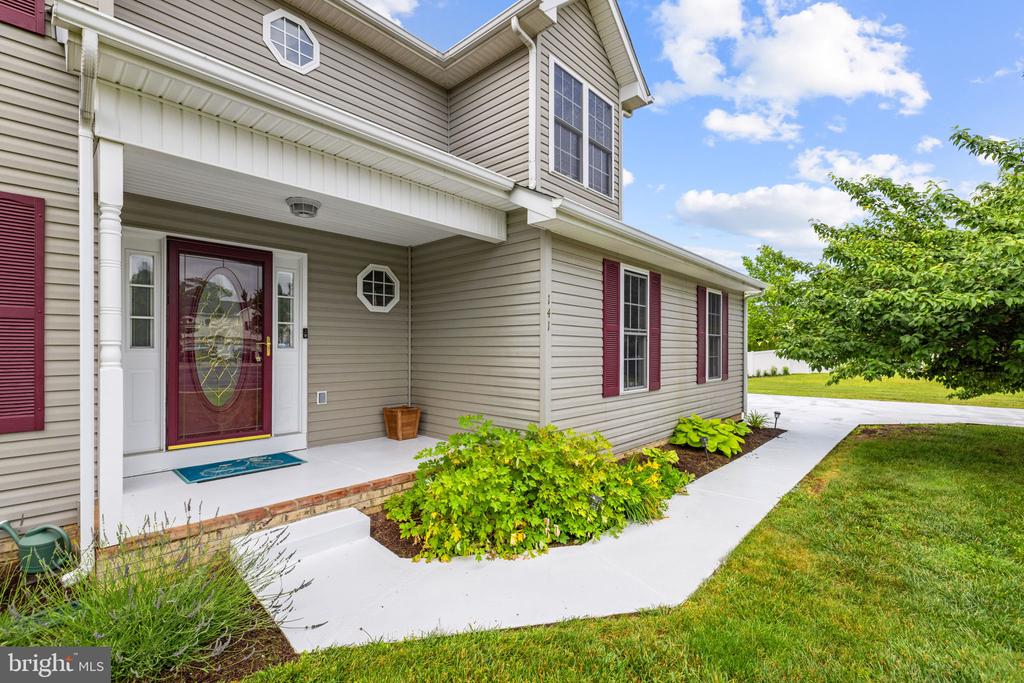 141 CASPIAN DRIVE