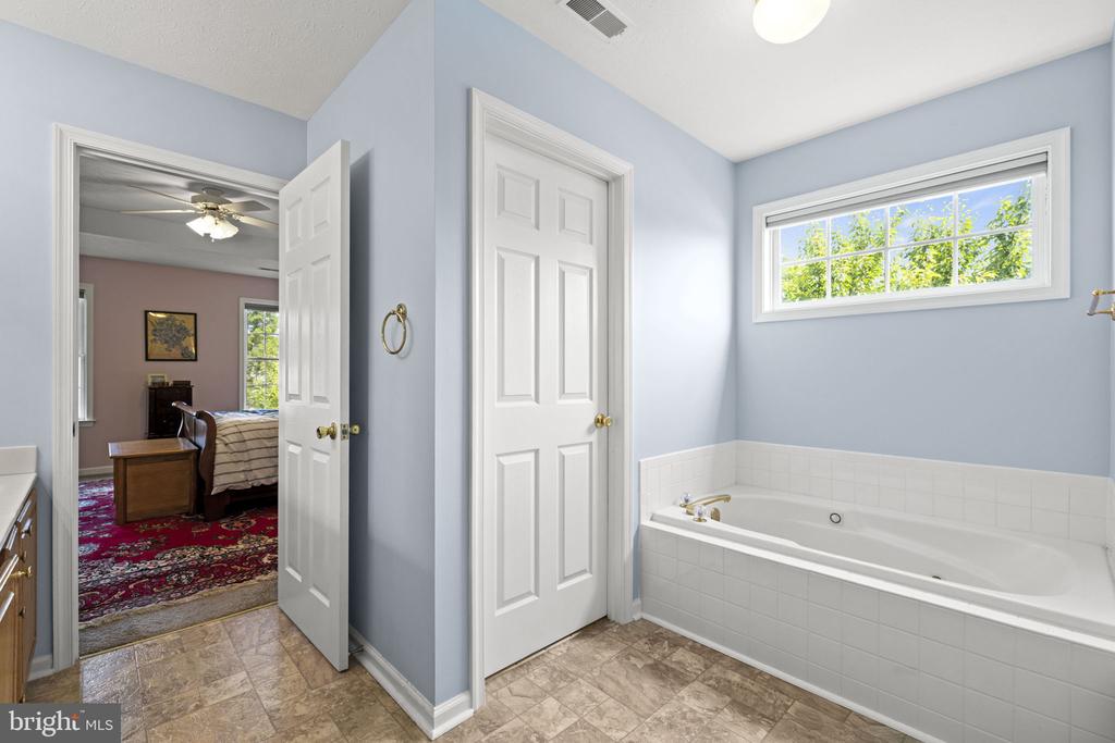 141 CASPIAN DRIVE