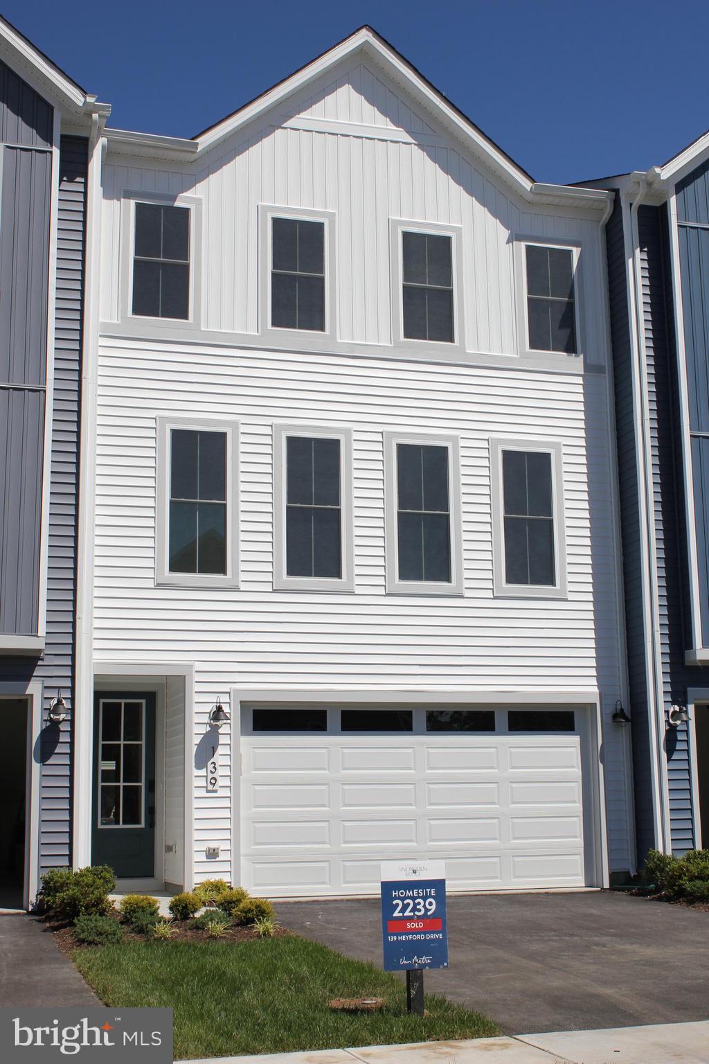 139 HEYFORD DRIVE