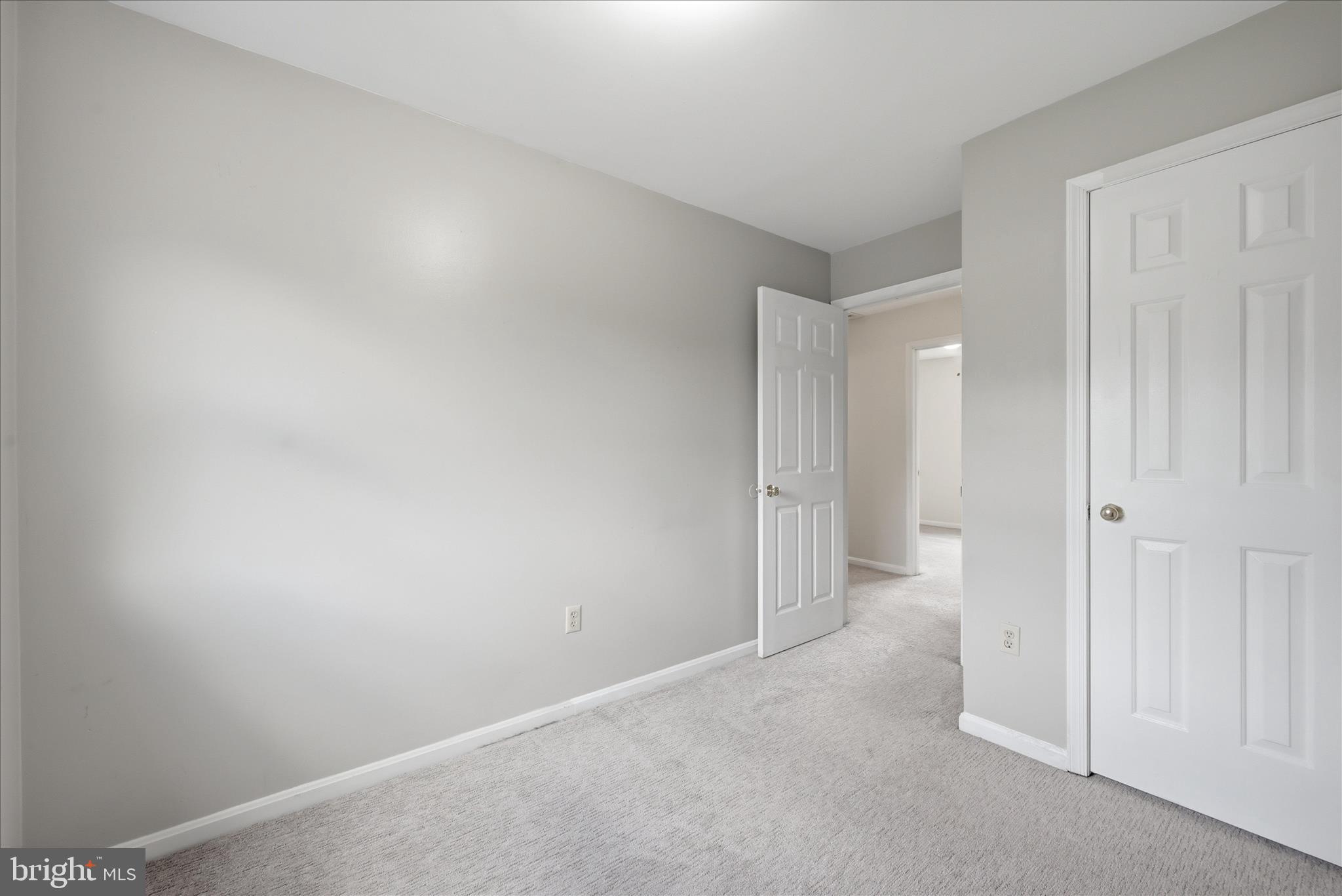 304 ASH HOLLOW DRIVE