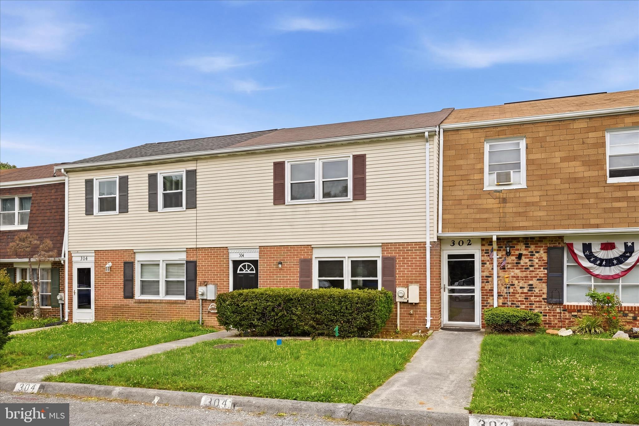 304 ASH HOLLOW DRIVE