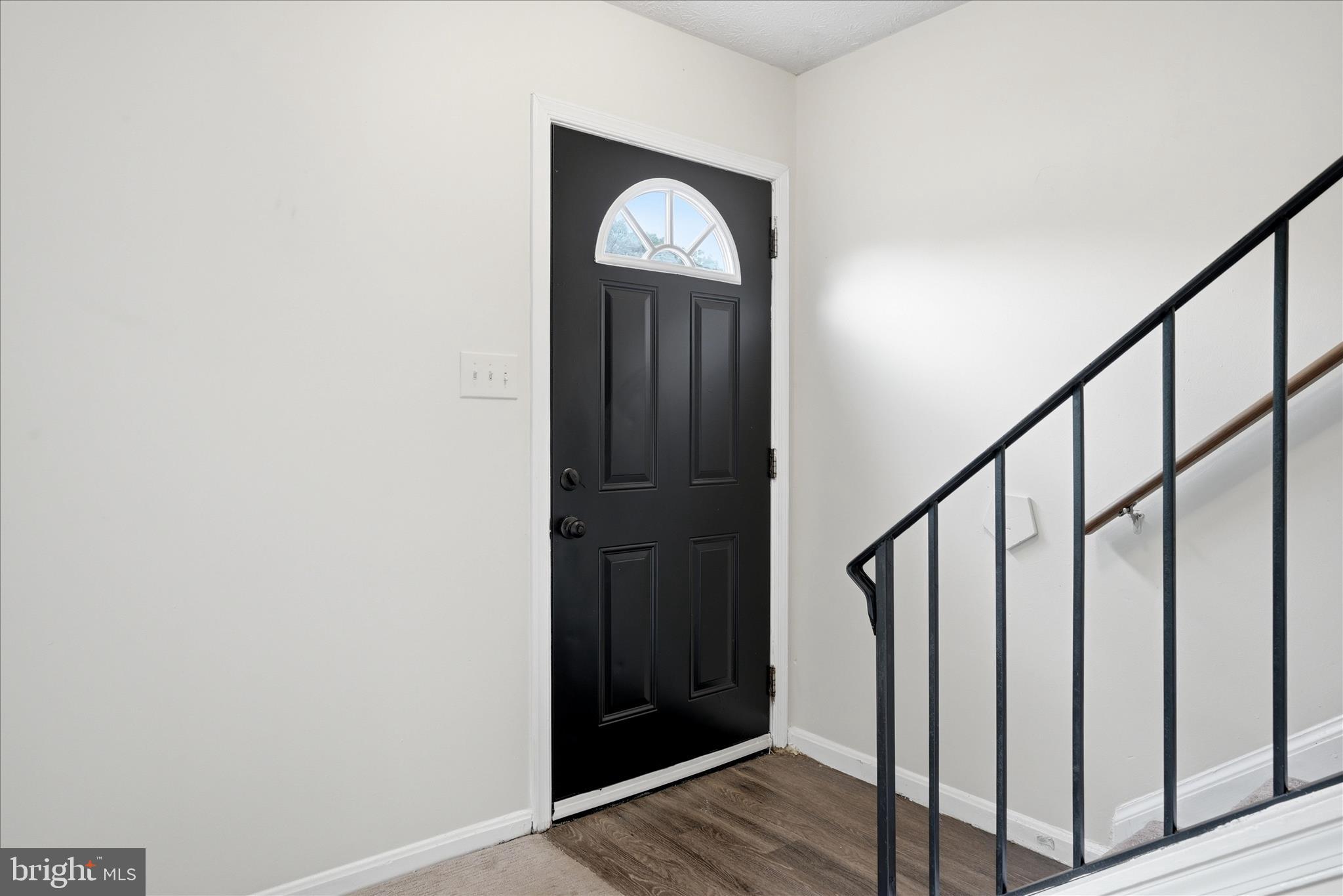 304 ASH HOLLOW DRIVE
