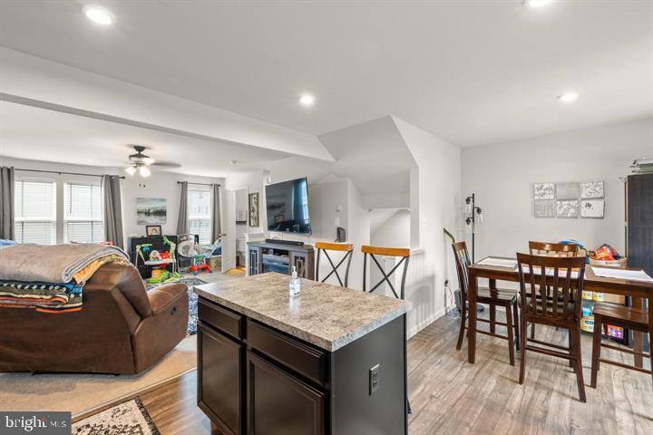 350 SAGE CIRCLE