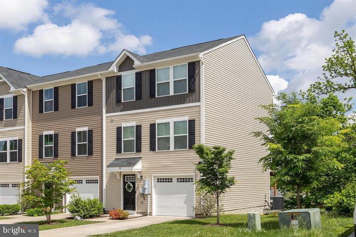 350 SAGE CIRCLE