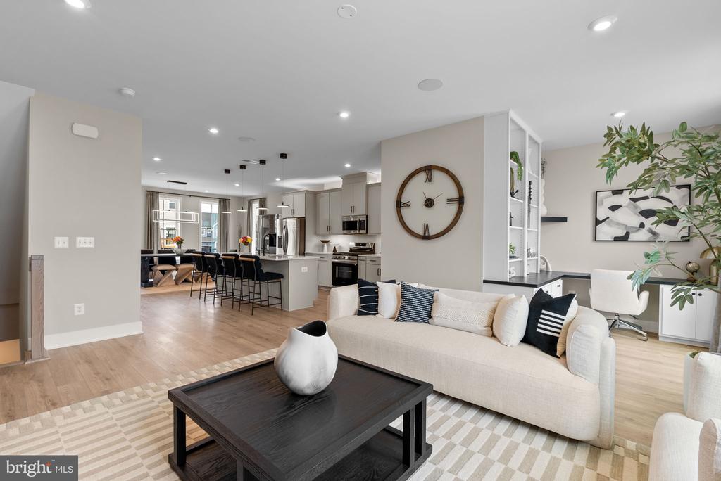 2 HEYFORD DRIVE Unit: TEAGAN 24-F2
