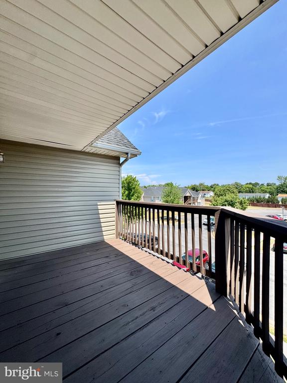 152 BROOKLAND COURT Unit: 10