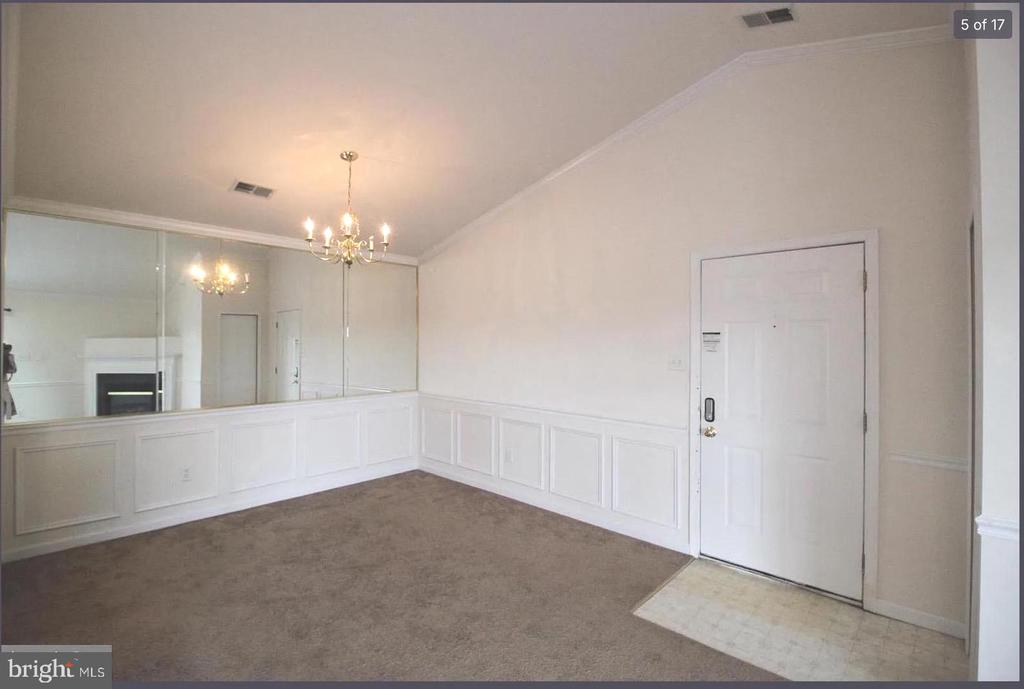 152 BROOKLAND COURT Unit: 10