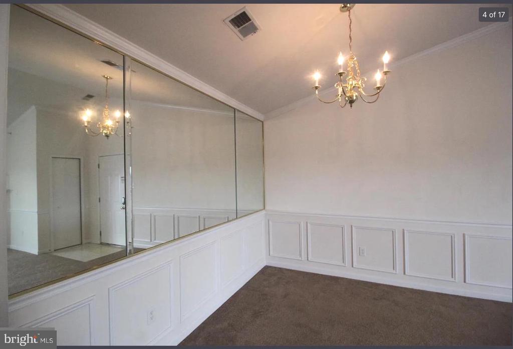 152 BROOKLAND COURT Unit: 10