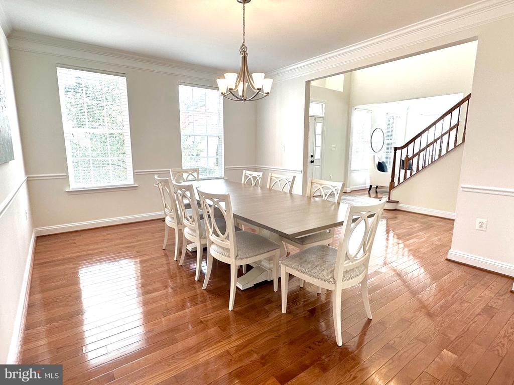 120 NASSAU DRIVE
