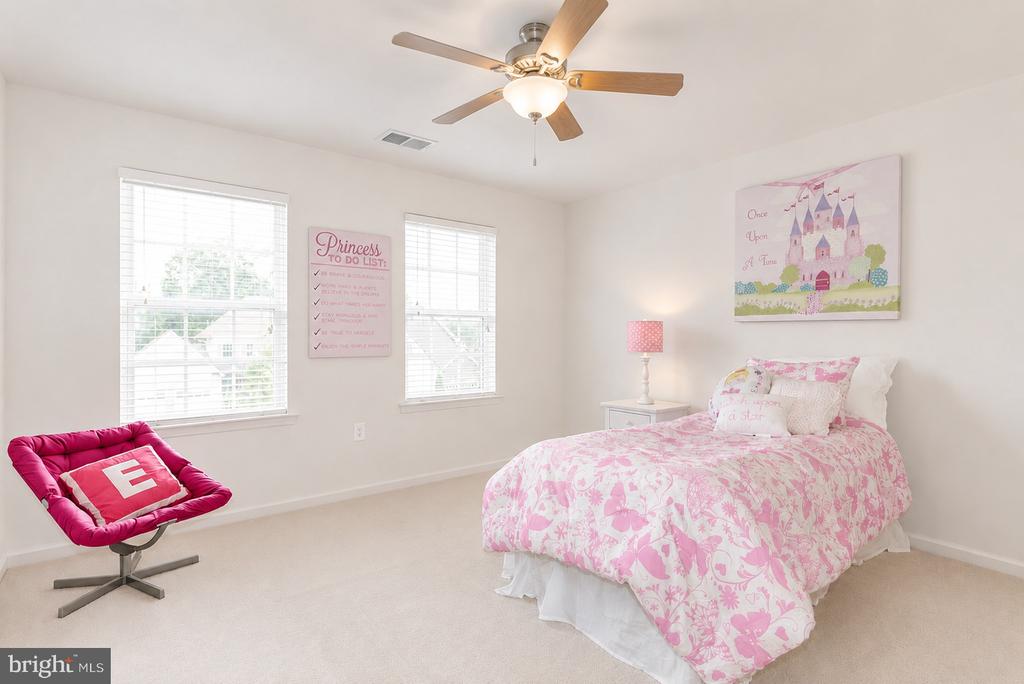 120 NASSAU DRIVE