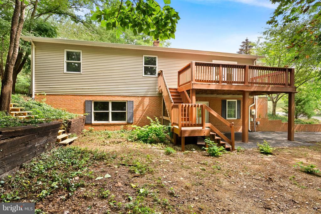 112 YALE DRIVE