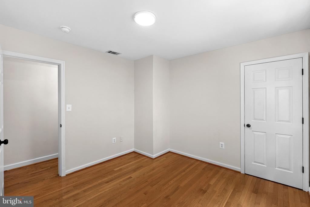 112 YALE DRIVE