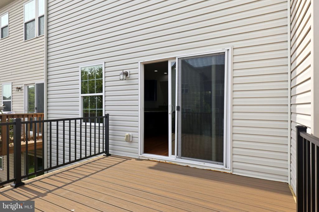 102 ARGYLE COURT