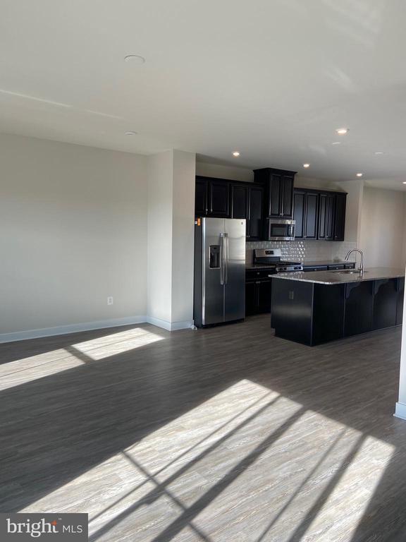 103 BERGAMOT WAY
