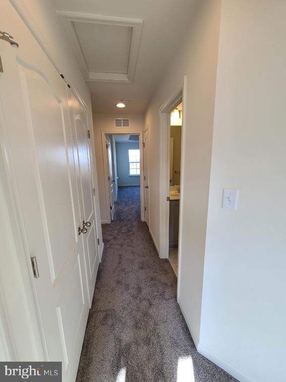 108 ALDERMAN WAY