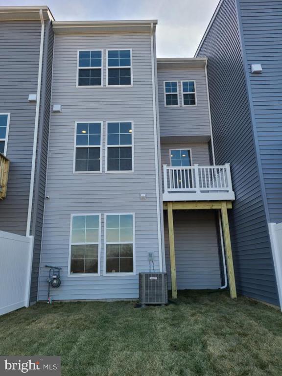 108 ALDERMAN WAY