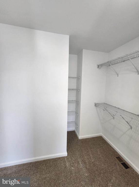 111 CORALYROSE COURT