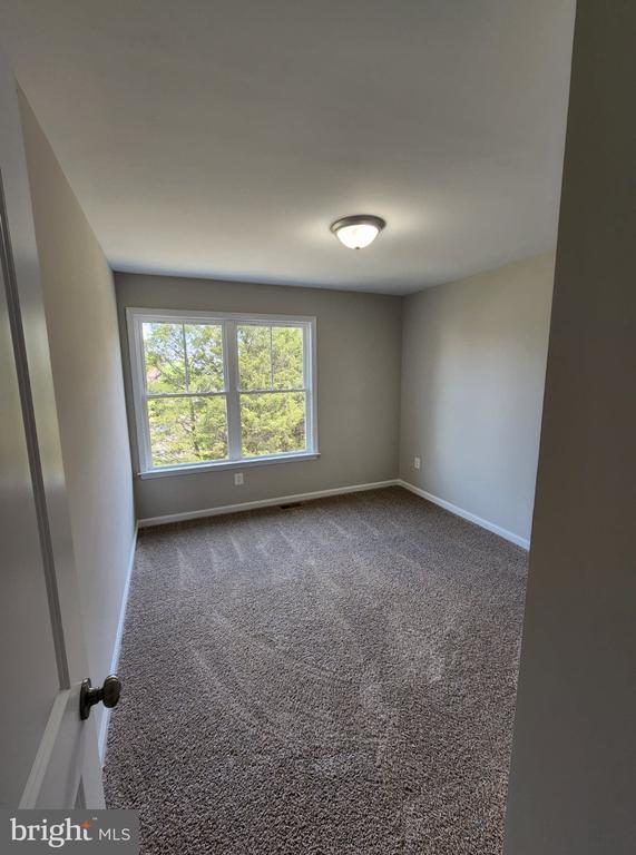 111 CORALYROSE COURT