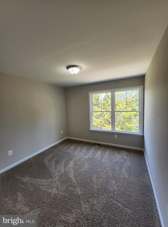 111 CORALYROSE COURT