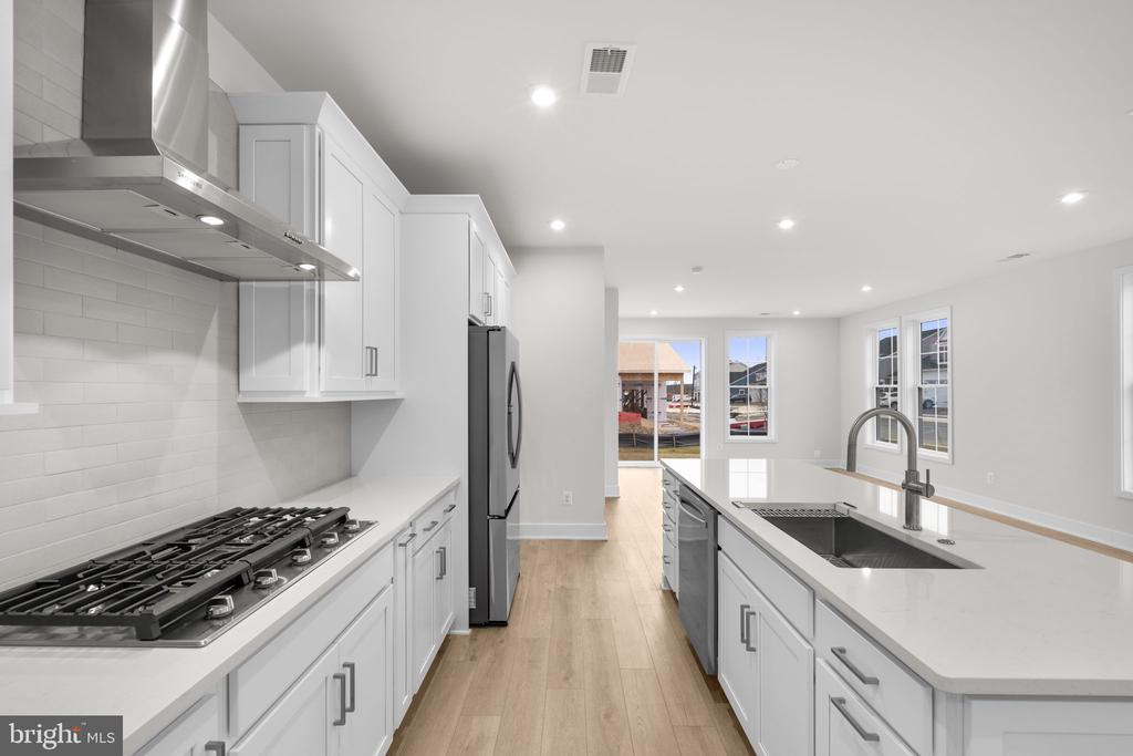 100 KEYSTONE LANE Unit: HOMESITE 1090