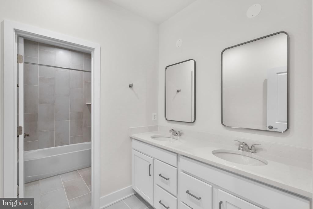 100 KEYSTONE LANE Unit: HOMESITE 1090