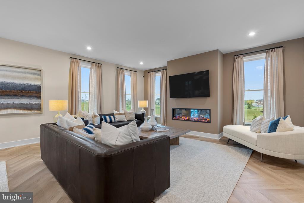 108 STATESMAN DRIVE Unit: HOMESITE 2202