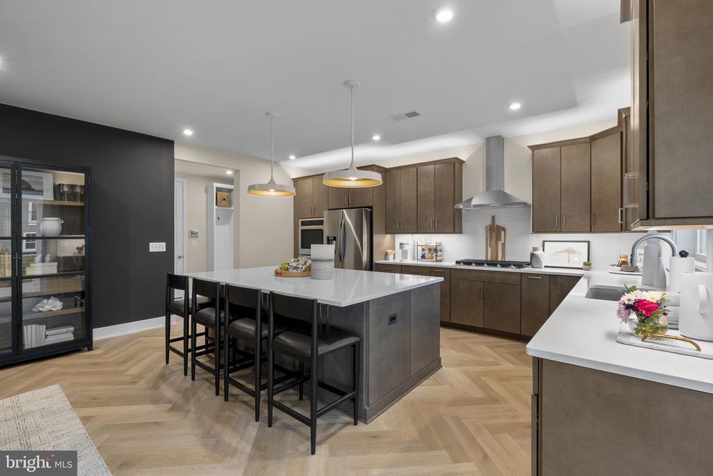 108 STATESMAN DRIVE Unit: HOMESITE 2202