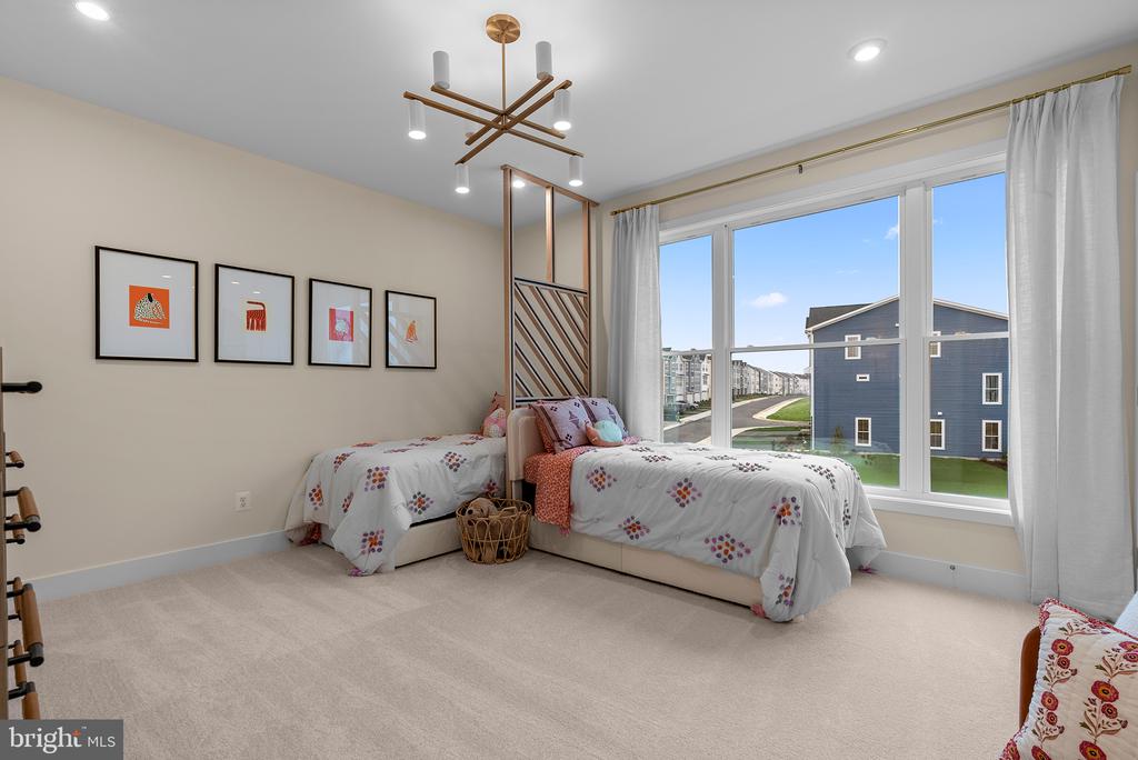 108 STATESMAN DRIVE Unit: HOMESITE 2202