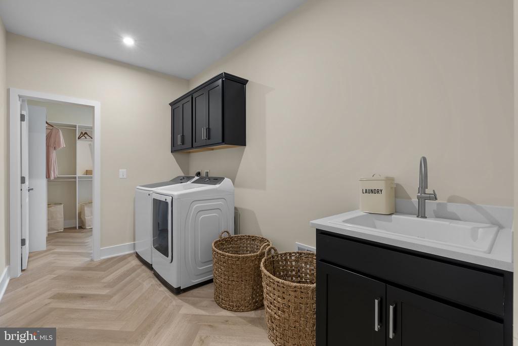 108 STATESMAN DRIVE Unit: HOMESITE 2202