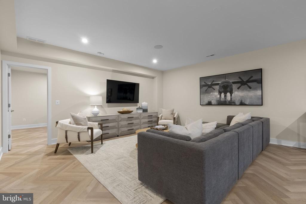 108 STATESMAN DRIVE Unit: HOMESITE 2202
