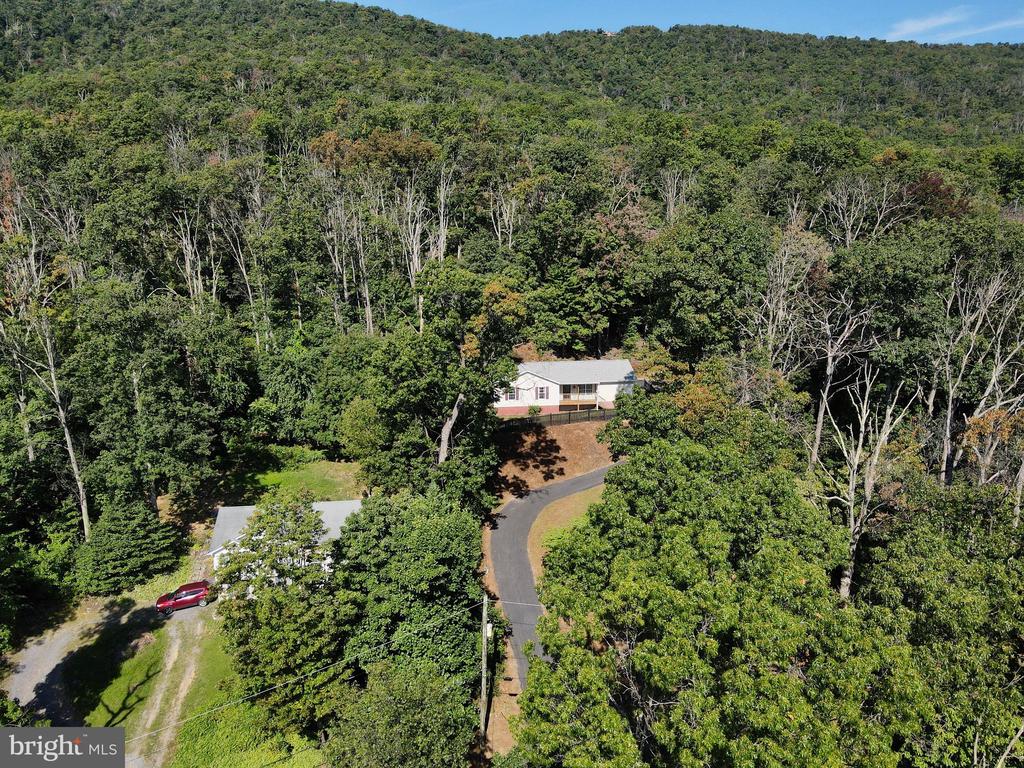 151 HURON TRAIL