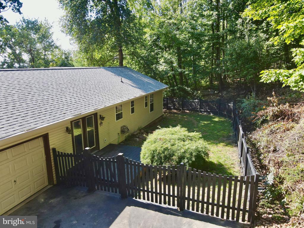 151 HURON TRAIL