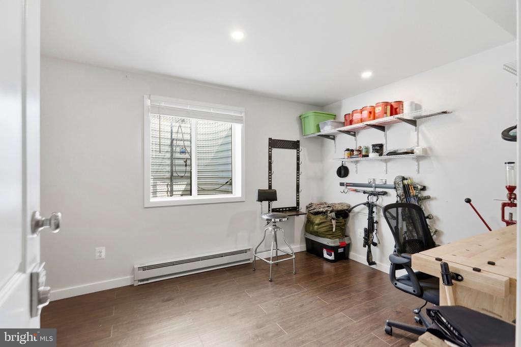 130 EMPEROR DRIVE