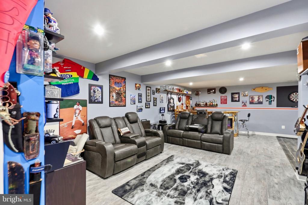 130 EMPEROR DRIVE