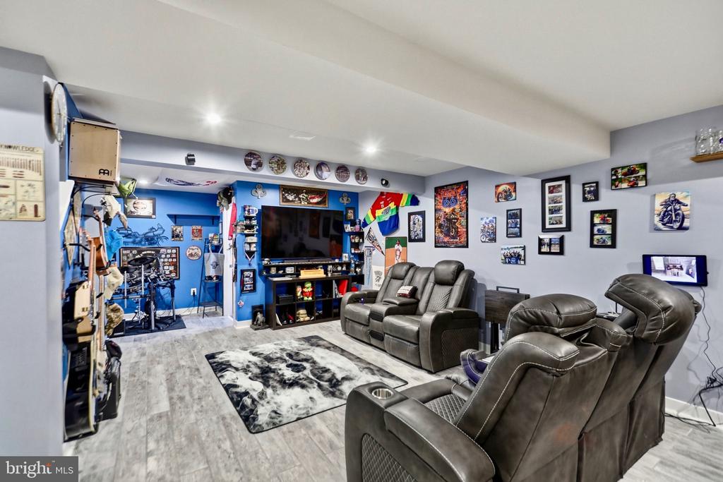 130 EMPEROR DRIVE