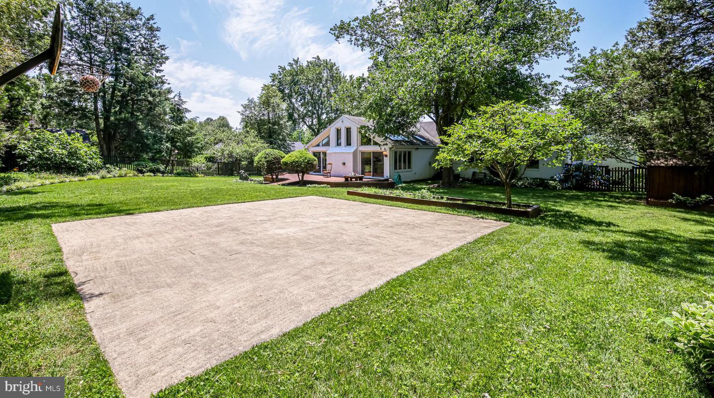 6444 ELMDALE ROAD