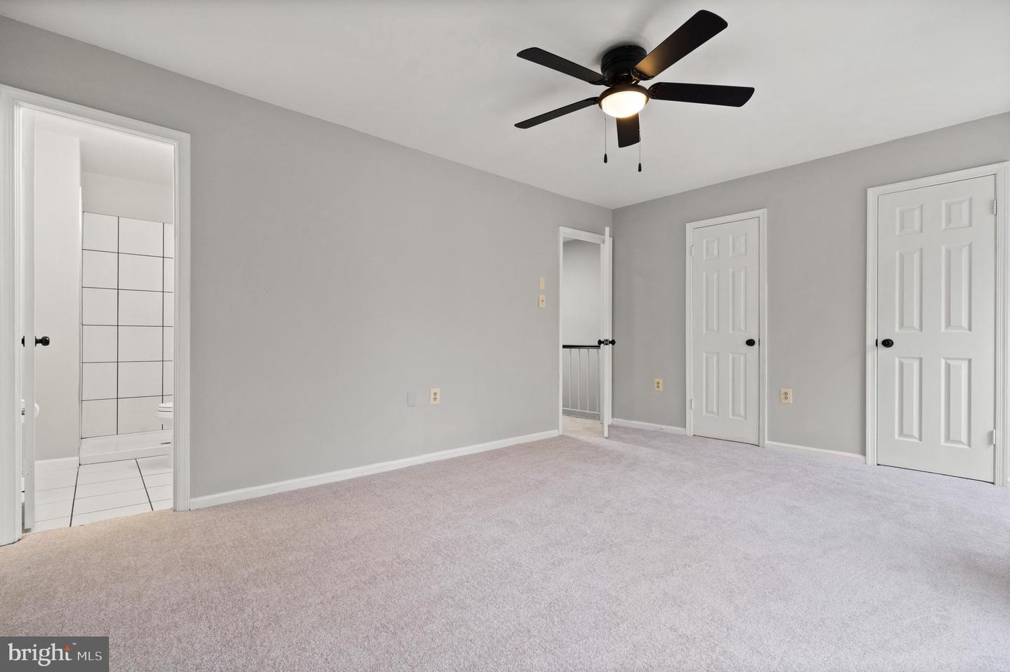 5853 ROCKDALE COURT