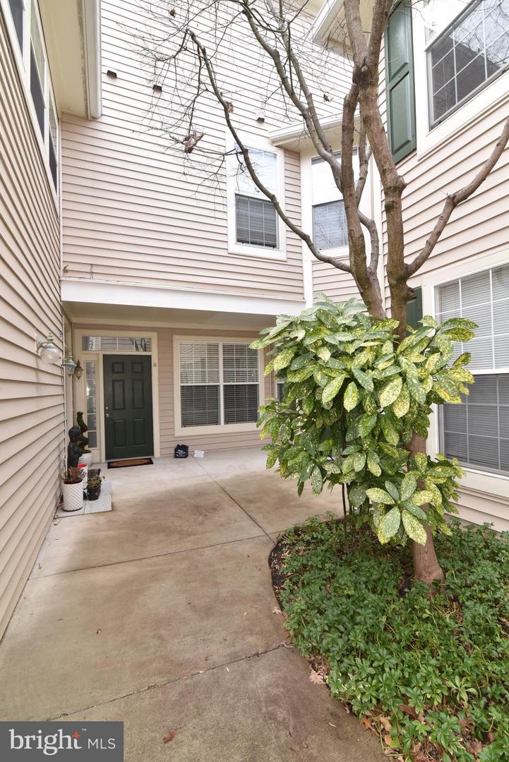 1307 WINDLEAF DRIVE Unit: 138