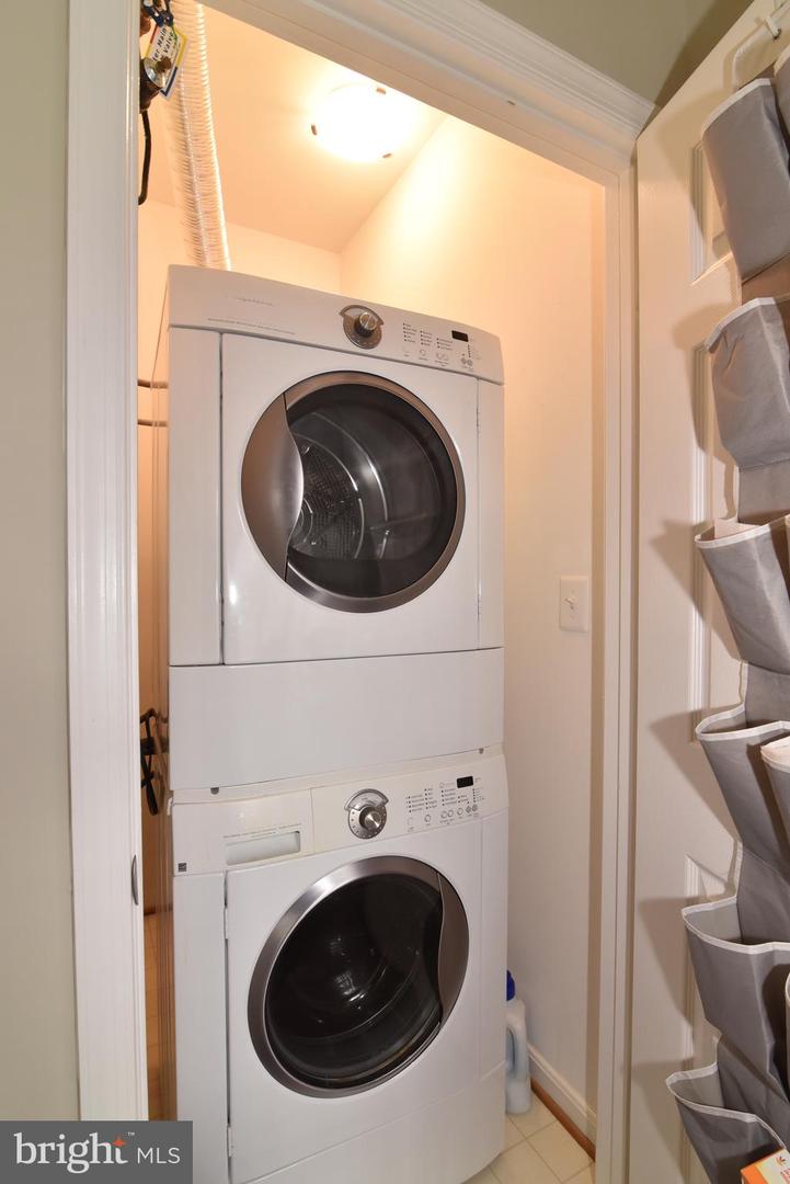 1307 WINDLEAF DRIVE Unit: 138