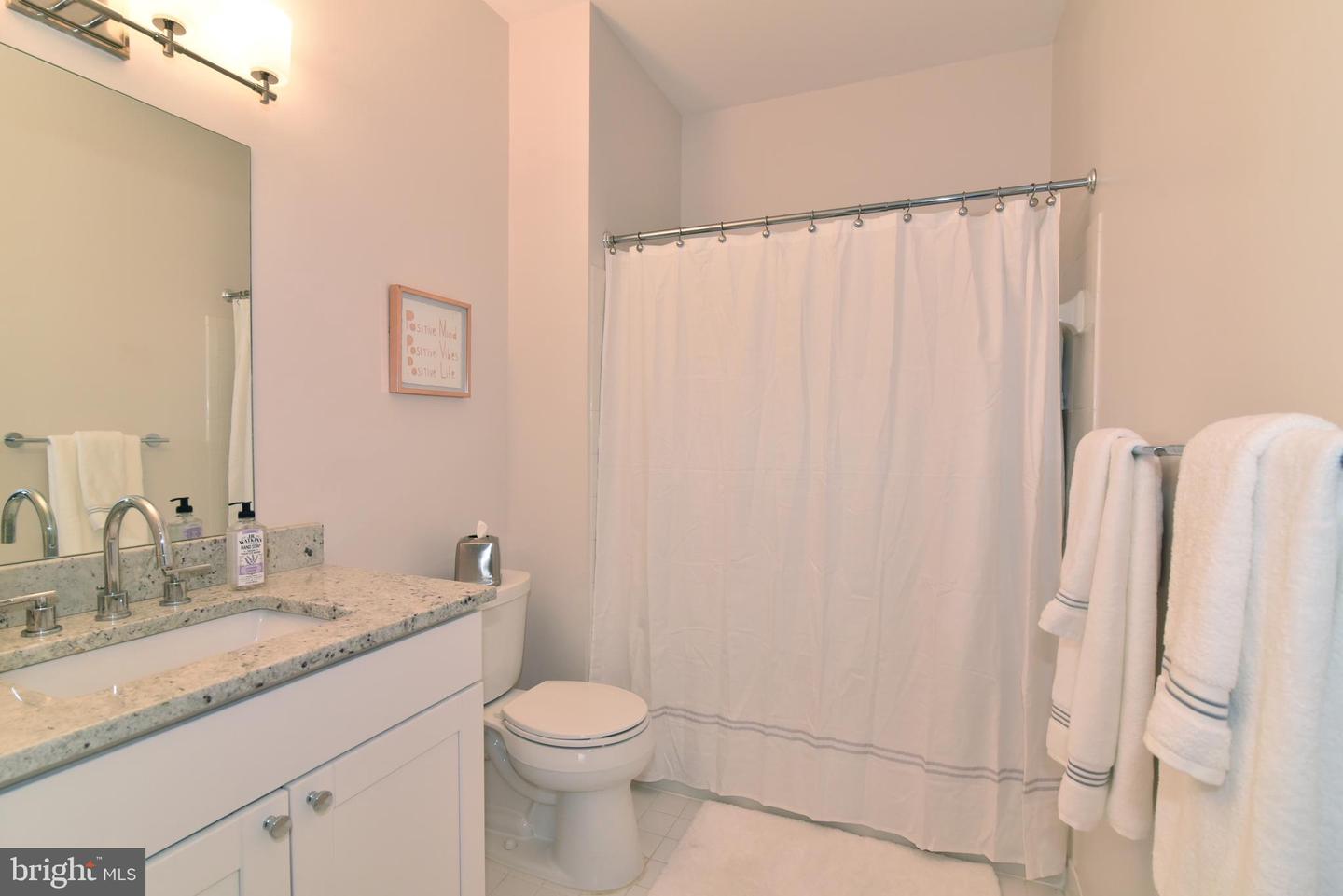 1307 WINDLEAF DRIVE Unit: 138