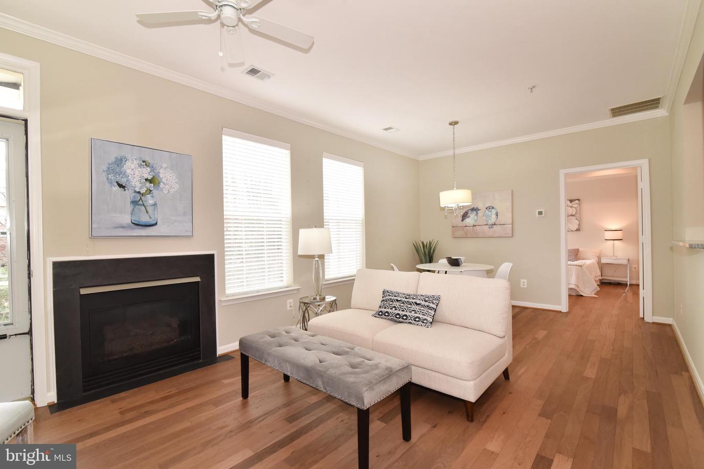 1307 WINDLEAF DRIVE Unit: 138