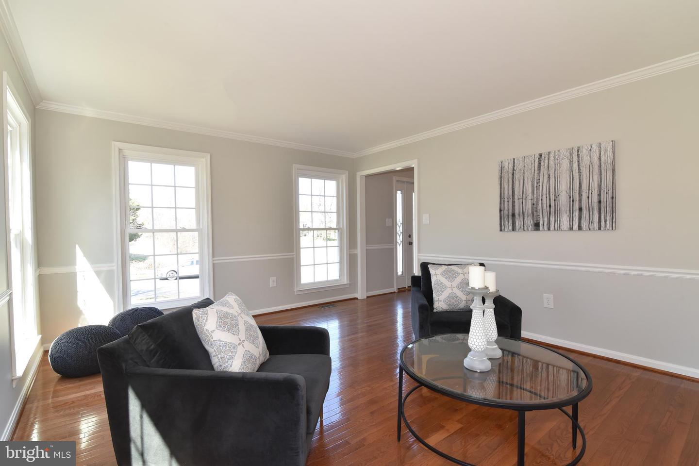 1548 KINGSTREAM CIRCLE
