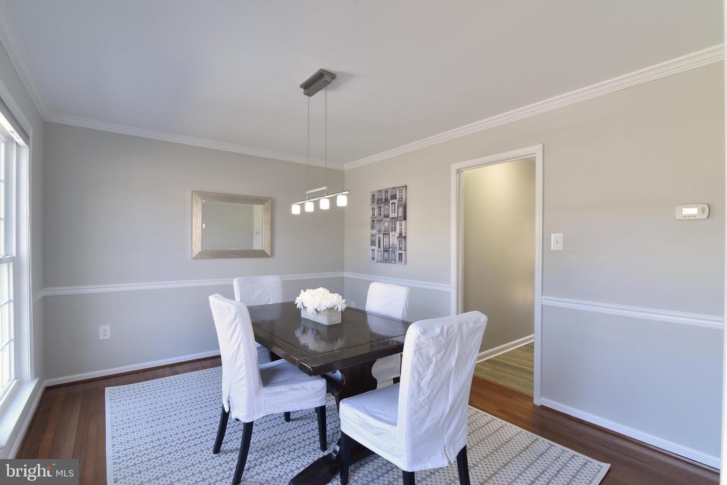 1548 KINGSTREAM CIRCLE