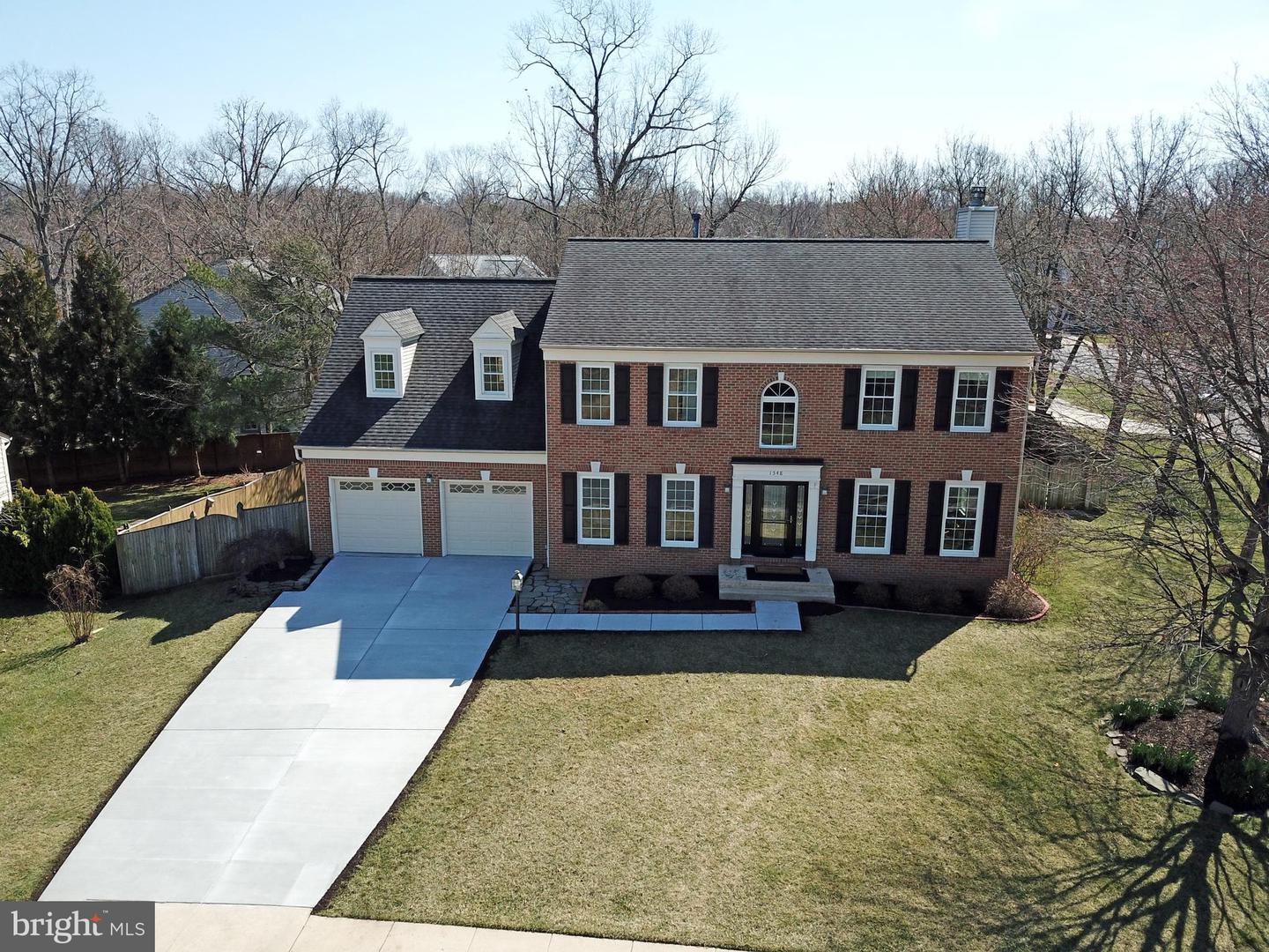 1548 KINGSTREAM CIRCLE