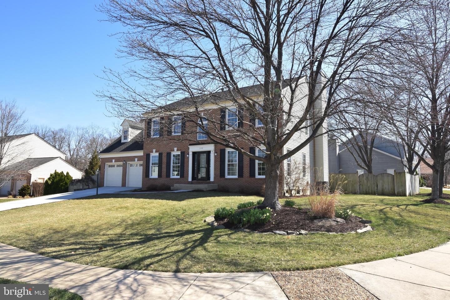 1548 KINGSTREAM CIRCLE