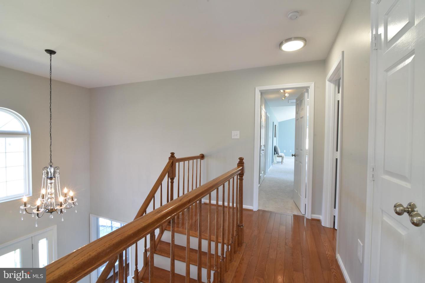 1548 KINGSTREAM CIRCLE