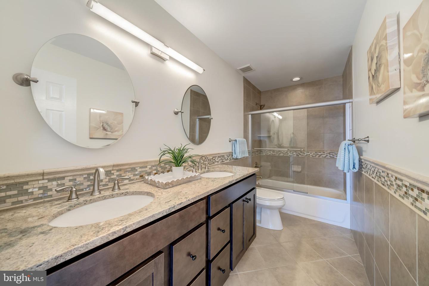 14436 N SLOPE STREET